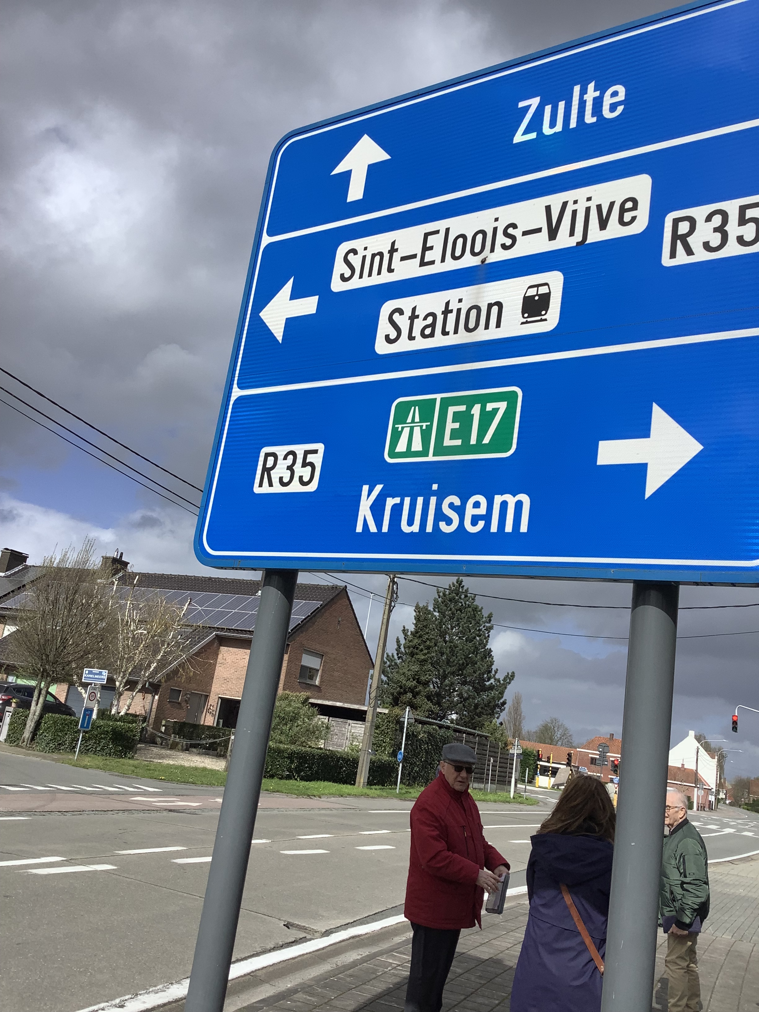 road sign in Flanders region of Belgium